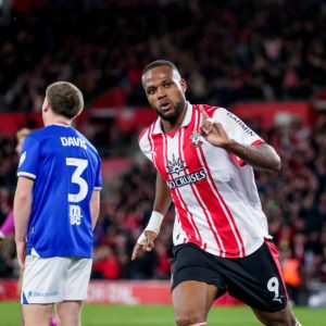 Eski Beşiktaşlı Cyle Larin’den 7 maçta 7 gol