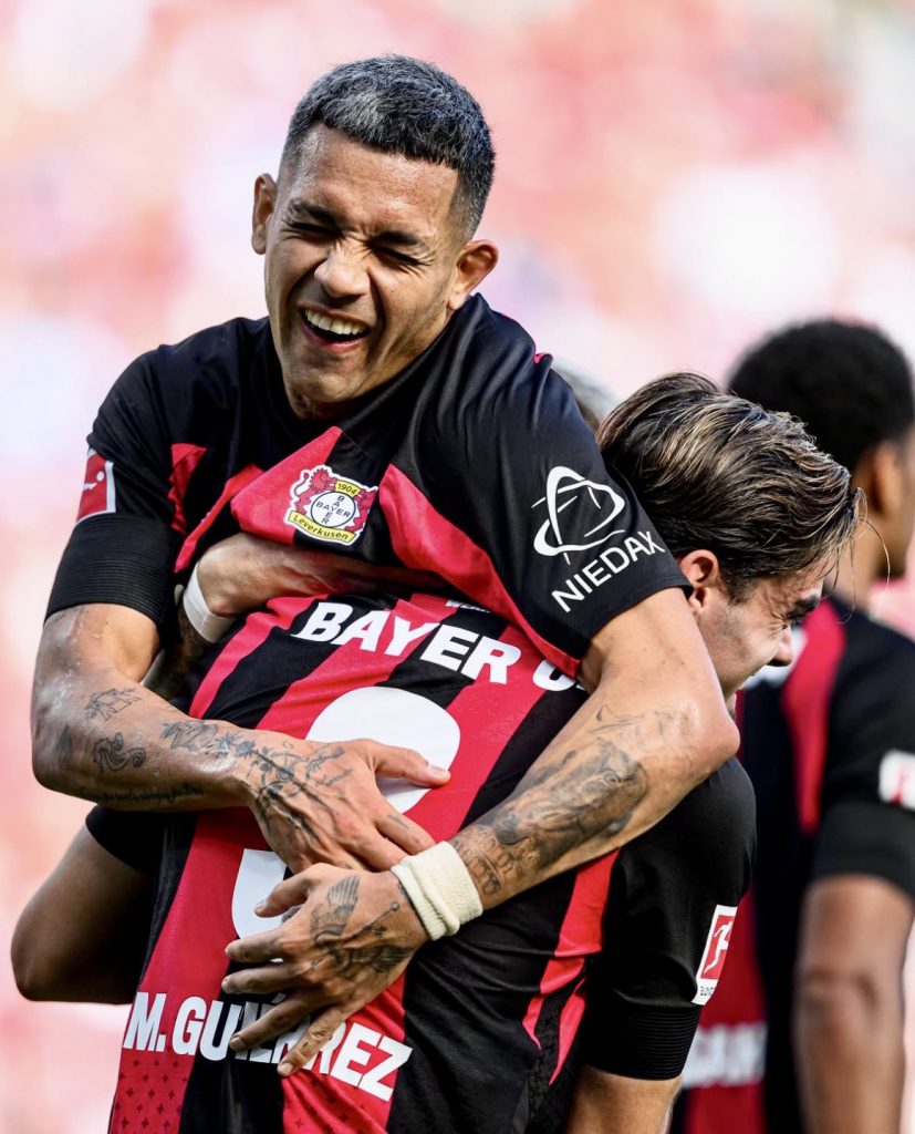Bayer Leverkusen’den altın 3 puan 1 leverkusen2 827x1024 1