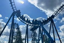 Lunaparkta korku dolu anlar! Tren 15 metre yüksekte kaldı