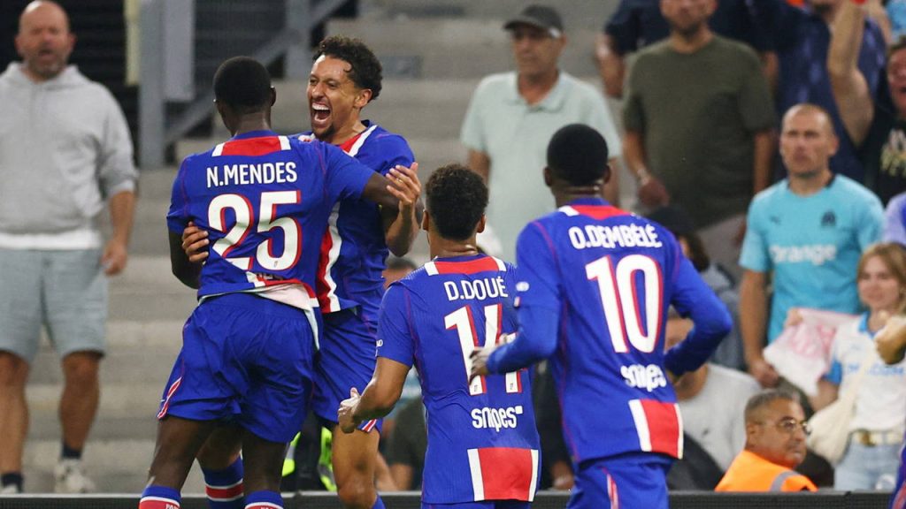 Ligue 1’de PSG zirve yolculuğuna başladı 1 Ligue 1'de haftanın maçında Ferran Torres ve Marquinhos’un golleri PSG’ye Velodrome’da Marsilya karşısında 2-1’lik galibiyeti getirdi.
