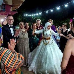 Gelin 5 milyonluk altınlarla kayboldu