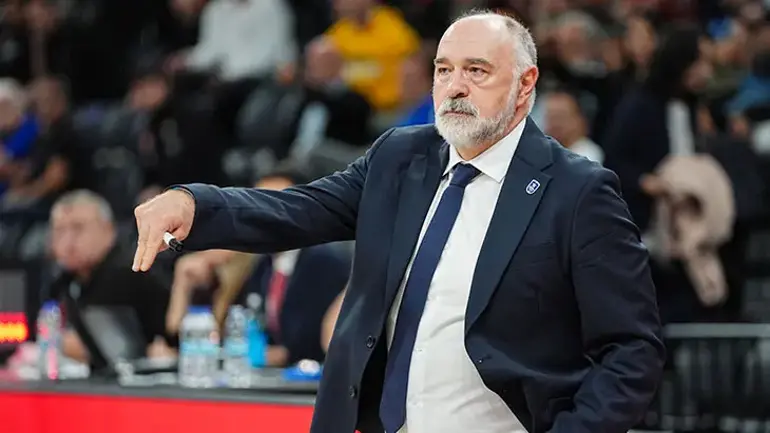 Anadolu Efes, Real Madrid’i mağlup ederek EuroLeague sezonunun ilk galibiyetini elde etti