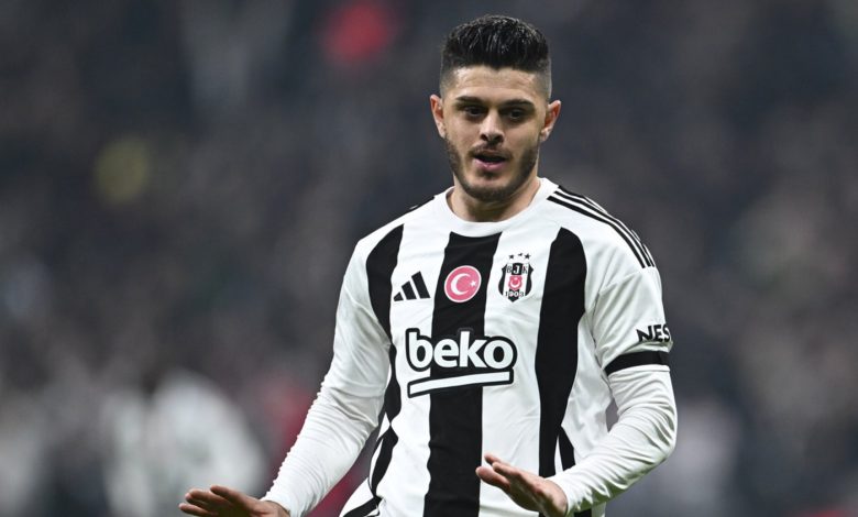 Trendyol Süper Lig ekiplerinden Beşiktaş'ta forma giyen ve kadroda düşünülmeyen oyuncular arasında yer alan Milot Rashica ile ilgili flaş bir gelişme yaşandı