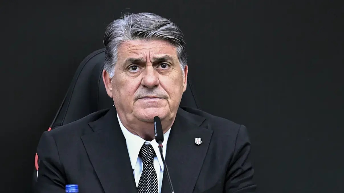 Serdal Adalı’dan hakemlere sert çıkış: “VAR var ama bize yok!”
