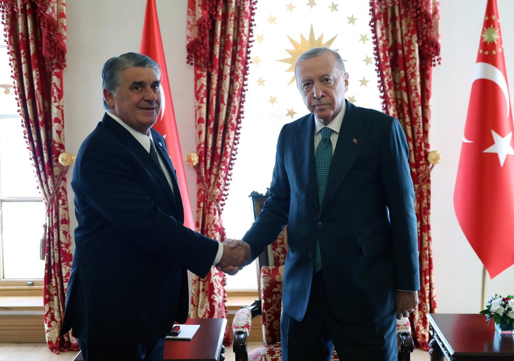 Cumhurbaşkanı Erdoğan, 4 büyükleri kabul etti 1 serdal1 1024x720 1