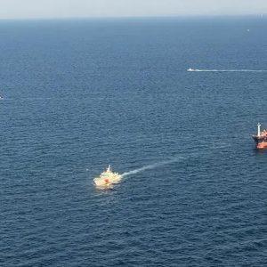 Uraloğlu’ndan Silivri’deki gemi kazası açıklaması: 10 denizcimize ulaşılamadı