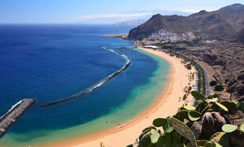 Avrupa’da Sonbaharda Sıcak Tatil Noktaları 2 tenerife ispanya 1024x618 1