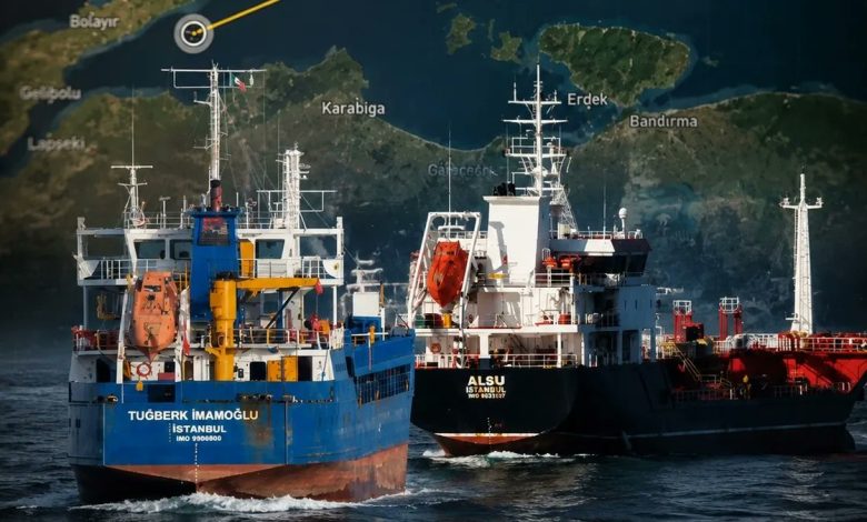 Silivri gemi kazası! Kaptan diğer kaptanı uyarmış 2 Silivri gemi kazasında batan Tuğberk İmamoğlu'nun kaptanının meslektaşını uyardığı son telsiz konuşmaları yayınlandı