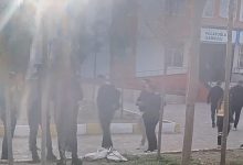 Yine okul yine tüfek! Van’da kız öğrenci pompalı tüfekle sınıfa geldi