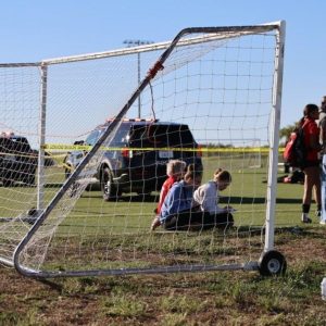 ABD’de futbol sahasına araç daldı: 2 ölü