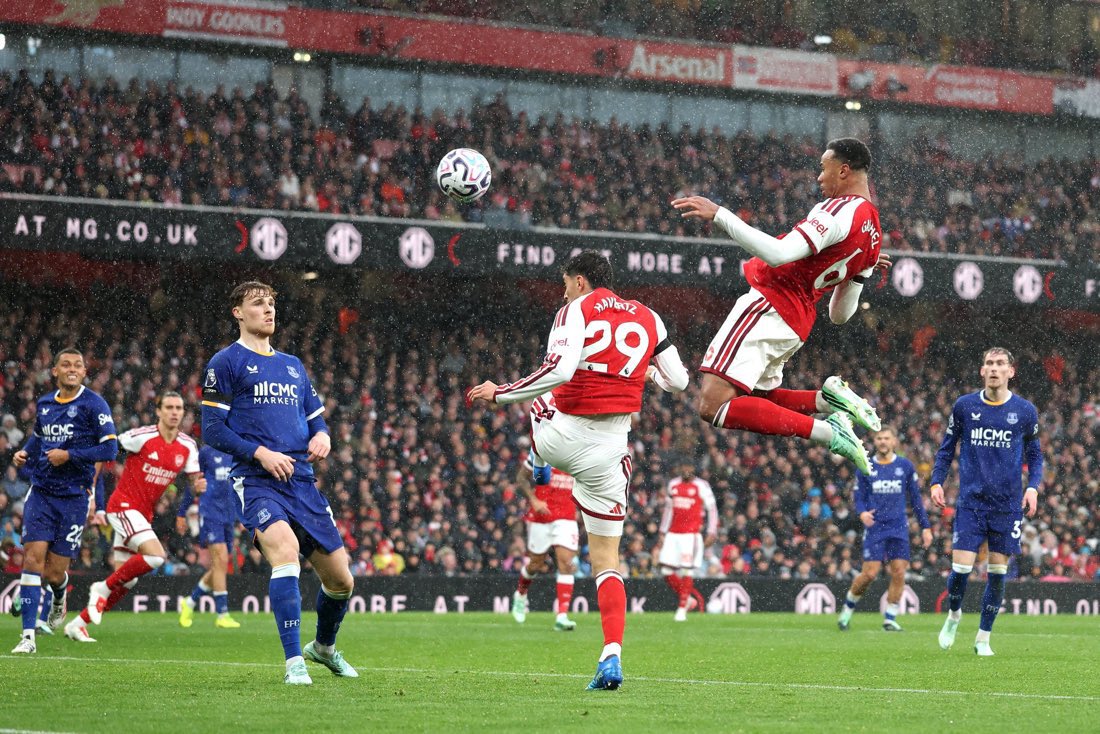 Arsenal, Manchester City’yi yakaladı