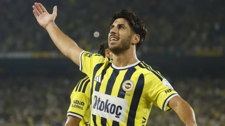 Asensio futbolu bırakacak mı?