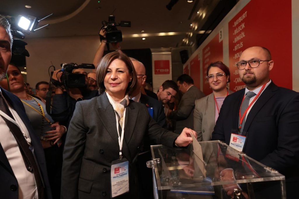 TBB’de zafer Ayşe Ünlüce’nin 1 ayse2 1024x683 1
