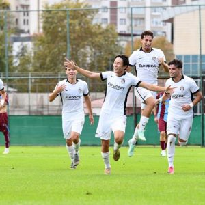 Beşiktaş, Trabzonspor’u dümdüz etti