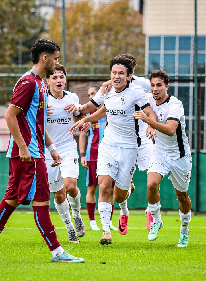 Beşiktaş, Trabzonspor’u dümdüz etti 1 bjkpaf2