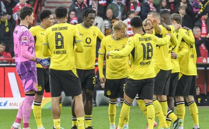 Bundesliga’da Bayern Münih hız kesmiyor 2 Borussia Dortmund, Union Berlin deplasmanında golsüz berabere kalarak zirve yarışında puan kaybetti.