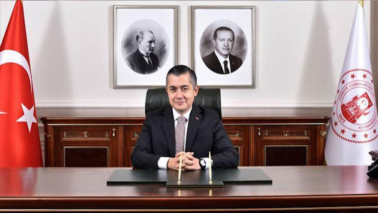 Esenyurt kayyumu Can Aksoy görevden alındı