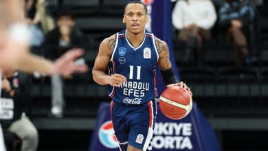 Anadolu Efes, Körfez Basket’i farklı geçti