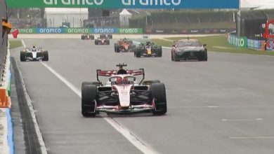 Formula 1 Malezya Grand Prix’sinde olmayan kalmadı! Sürprizle bitti!