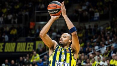 Fenerbahçe Tarfin, Karşıyaka deplasmanında şen