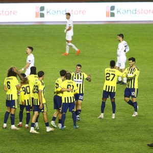 Fenerbahçe, Azerbaycan’da şov yaptı