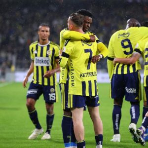 Kadıköy’de kritik gece. Fenerbahçe’de hedef 3 puan