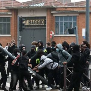 Fransa’daki öğrenci protestoları Belçika’ya sıçradı