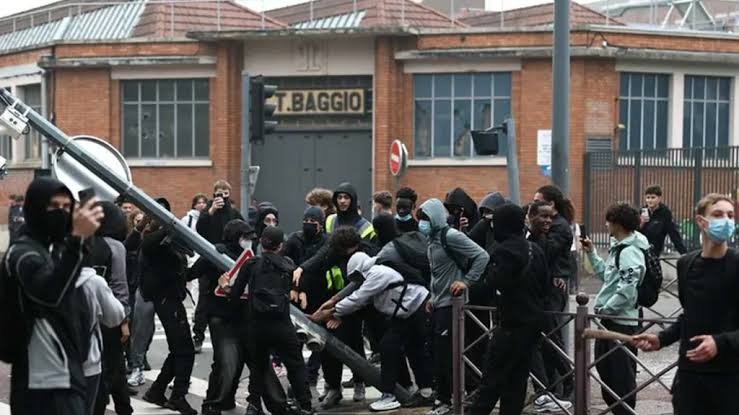 Fransa’daki öğrenci protestoları Belçika’ya sıçradı