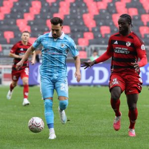 Erzurumspor FK’dan kritik galibiyet!