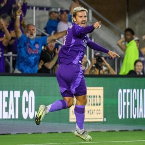 35’lik Antoine Griezmann leblebi gibi gol atıyor