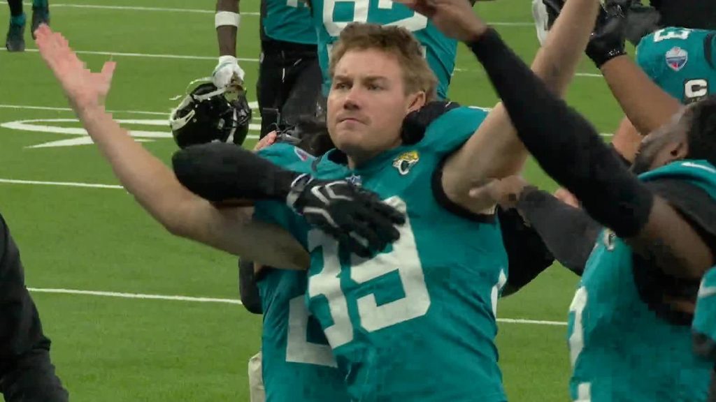 NFL’de 5. hafta tamamlandı: Packers’tan Bears’a ağır darbe, Bills’ten kritik zafer 2 1. Jacksonville Jaguars, Londra'da Philadelphia Eagles'ı Cam Little'ın son saniyede attığı 57 yardlık alan golüyle 19-17 yendi.