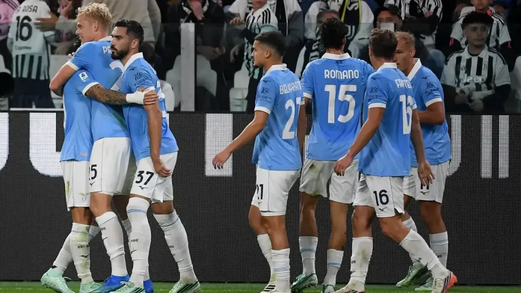 Serie A’da haftanın özeti: Lazio’dan Juventus’a ağır darbe, Inter zirvede 1 Lazio, Juventus’u Torino’da 3-0 mağlup ederek Serie A zirvesindeki iddiasını güçlendirdi.