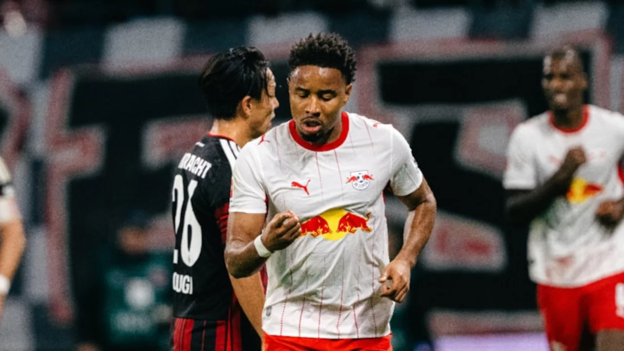 Bundesliga’da haftaya Leipzig imzası 1 RB Leipzig, Bundesliga’nın 5. haftasında Eintracht Frankfurt’u 6-0 mağlup ederek haftanın en farklı galibiyetine imza attı.