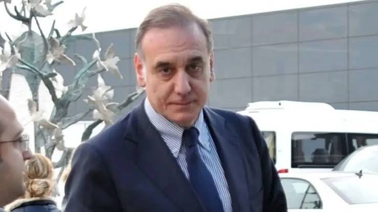 Lütfi Arıboğan Hakkında FETÖ’ye Yardım Suçlamasıyla 5 Yıla Kadar Hapis İstemi 1 Eski TFF Başkan Vekili Lütfi Arıboğan hakkında, futbolda şike soruşturmasına ilişkin dosya kapsamında 5 yıla kadar hapis istemiyle iddianame hazırlandı.