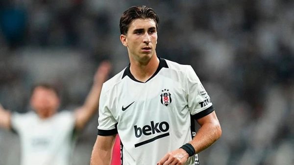 Beşiktaş orta sahasında Orkun Kökçü'nün ardından sakatlanan Fabio Miretti 4-6 hafta sahalardan uzak kalacak
