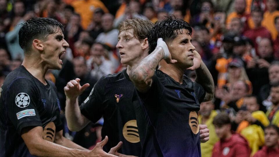 La Liga’da El Clasico öncesi nefesler tutuldu 1 La Liga'da lider Barcelona, Real Betis deplasmanında aldığı 5-2’lik galibiyetle liderliğini sürdürdü.