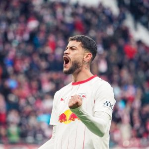 Leipzig evinde yine kazandı! Romulo iki gol attı