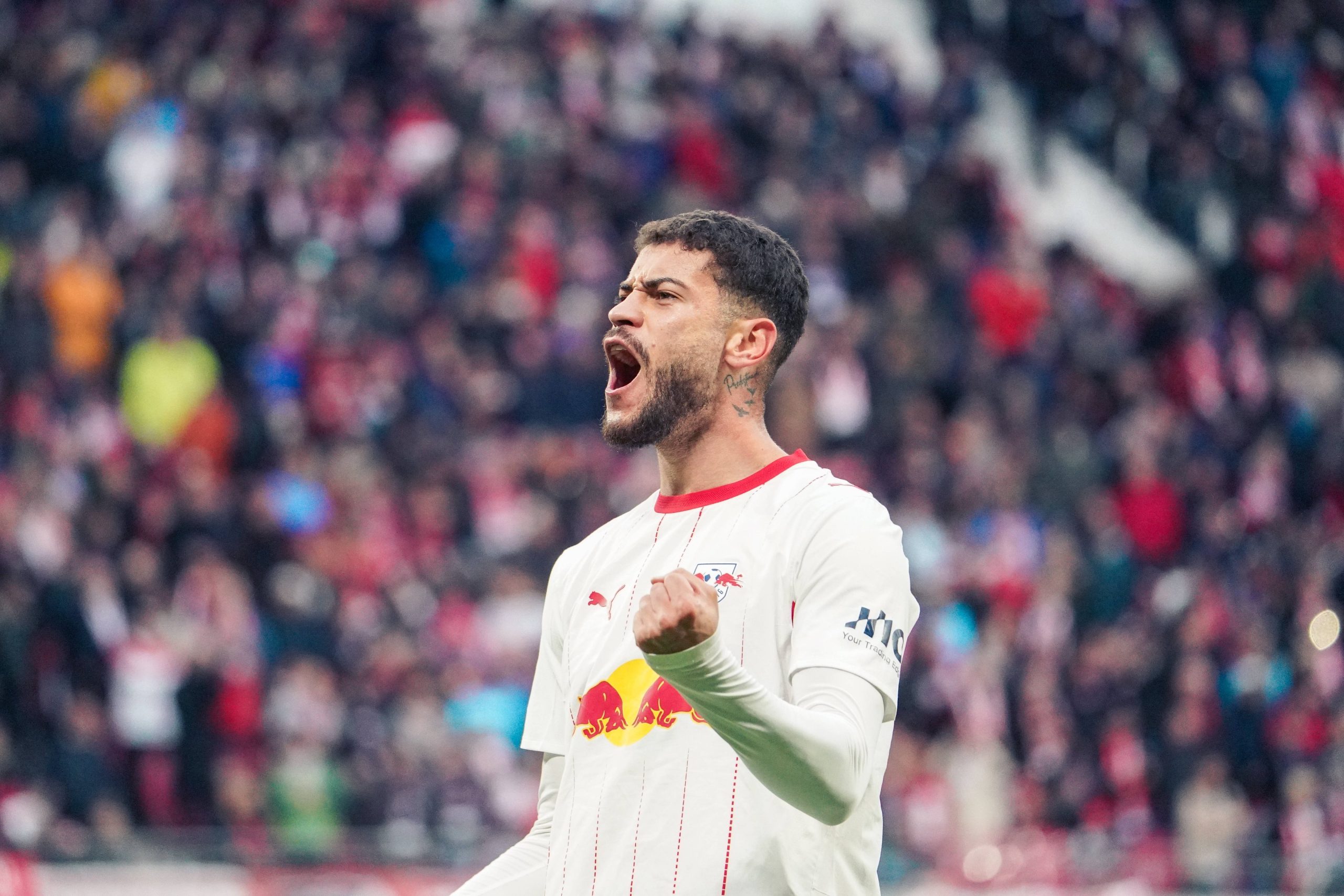 Leipzig evinde yine kazandı! Romulo iki gol attı