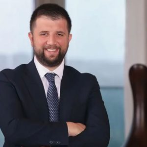 Hamdi Akın’ın oğlu gözaltında!