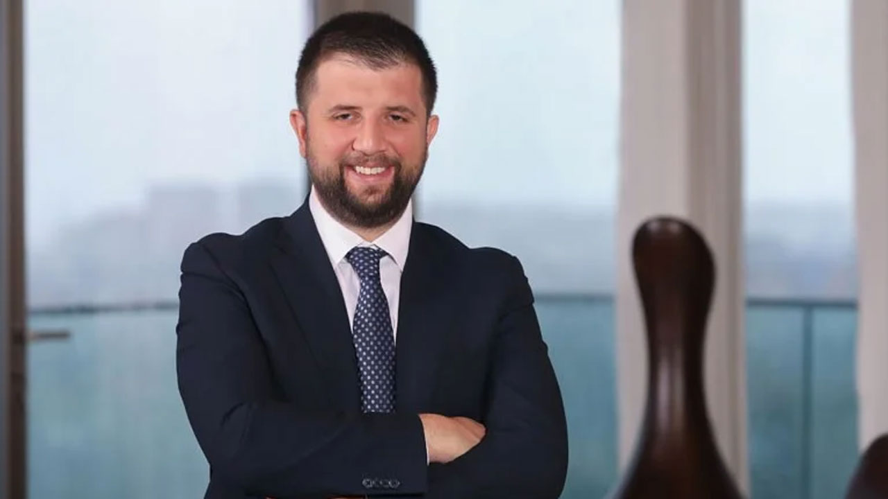 Hamdi Akın’ın oğlu gözaltında!
