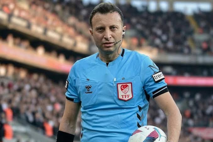 Selçuk Dereli, Yasin Kol hakkında daha önce gündeme getirdiği iddialara dikkat çekerek bazı isimlerin korunup korunmadığının araştırılması gerektiğini söyledi.